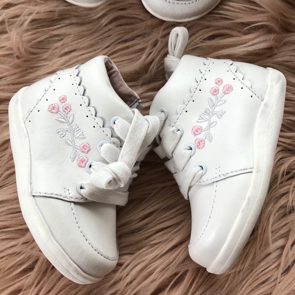 Sole Play Lucie Sneaker in white - Picture 2 of 12